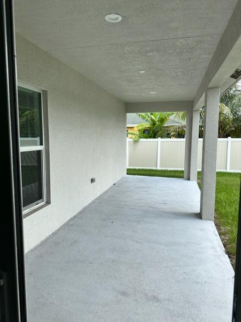 PORT ST LUCIE SECTION 19 - Residential Lease