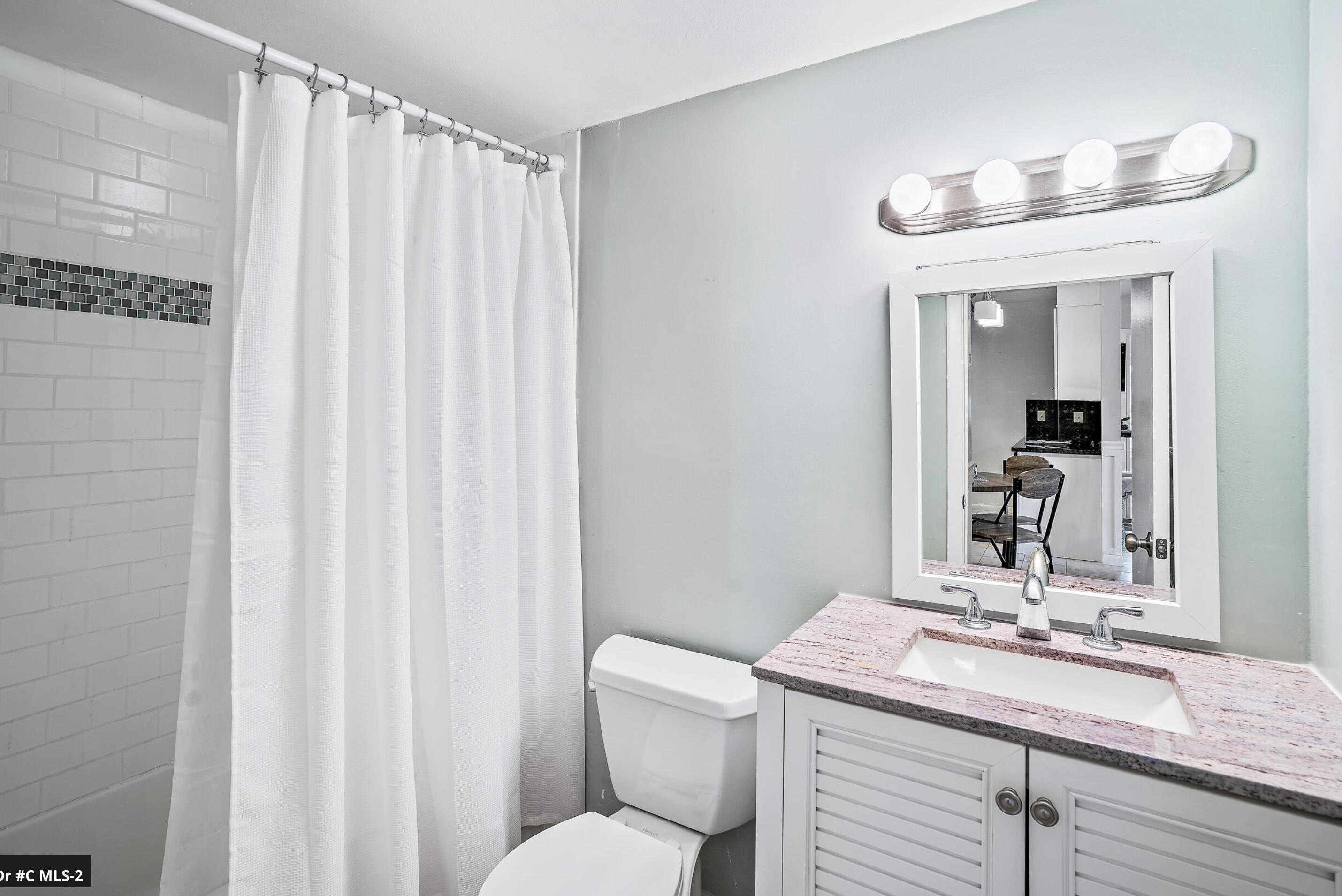 CHASEWOOD OF JUPITER CONDO - Residential Lease
