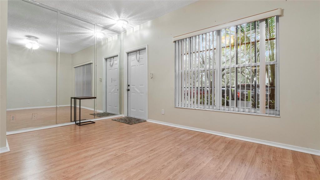 Photo of 165 SW 96th Terrace #165, Plantation, FL 33324 (MLS # F10513607)