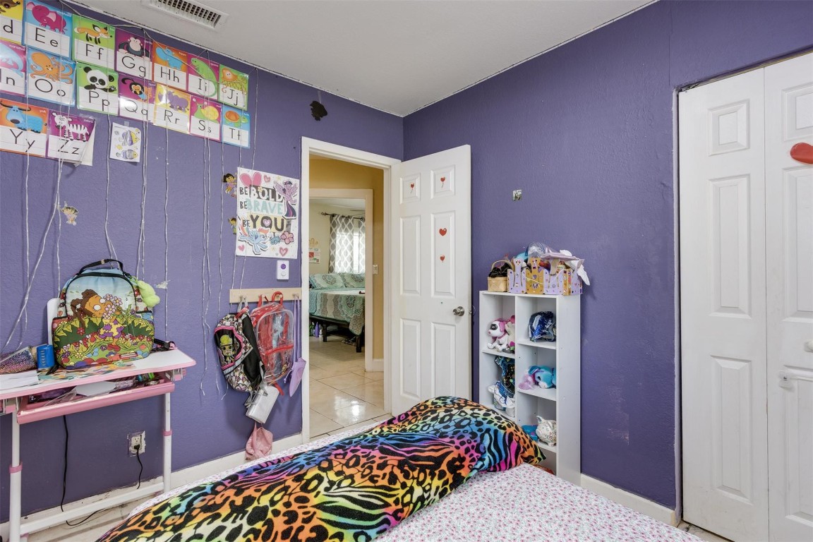 Broadview Country Club Es - Residential