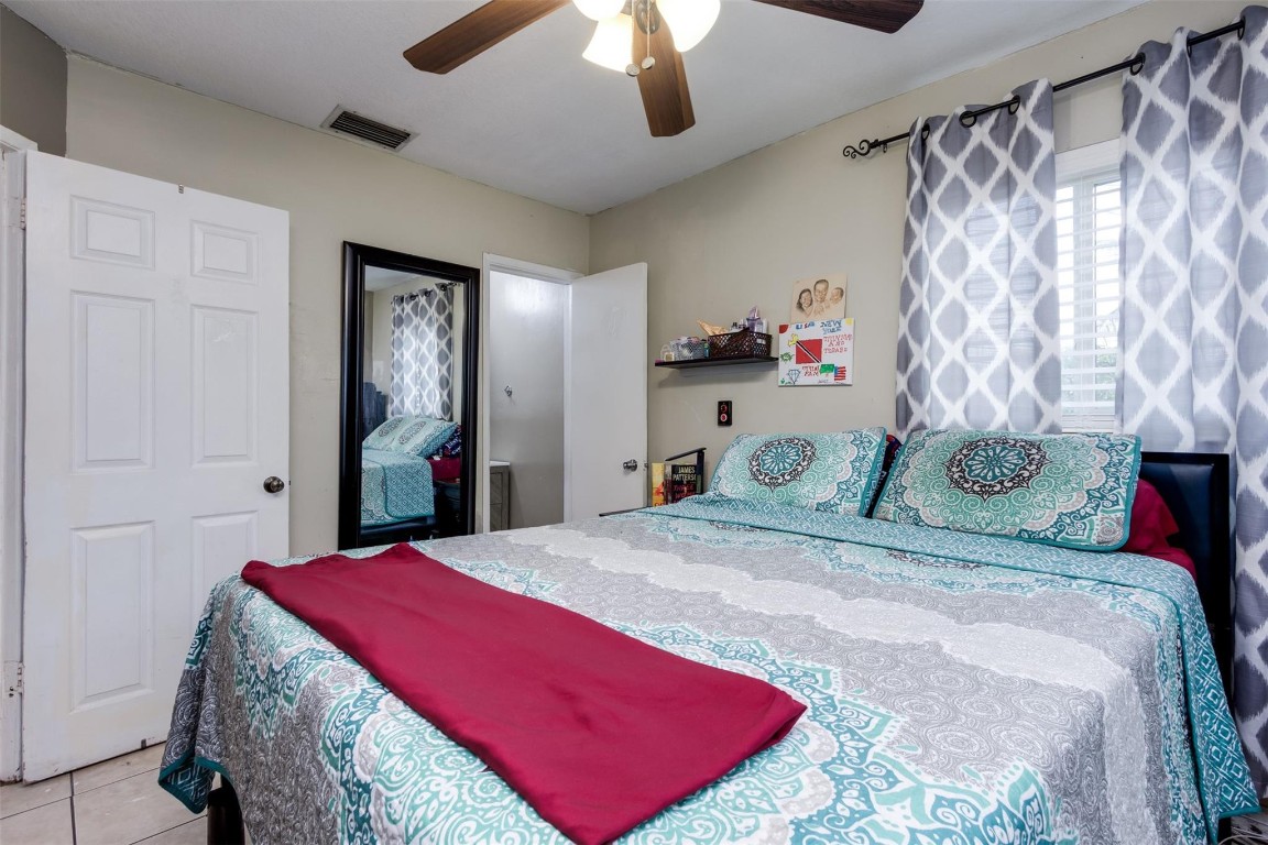 Broadview Country Club Es - Residential