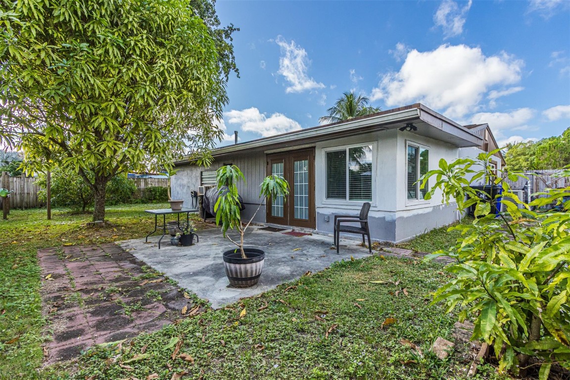 Broadview Country Club Es - Residential