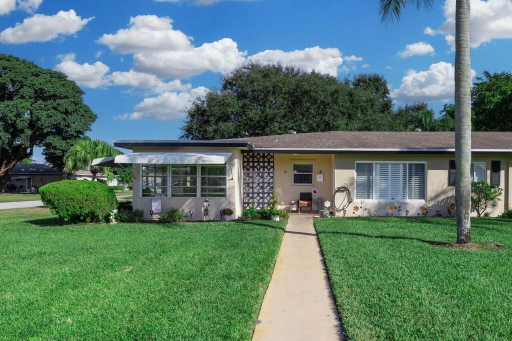 Photo of 1022 Circle Drive #A, Delray Beach, FL 33445 (MLS # R11143395)