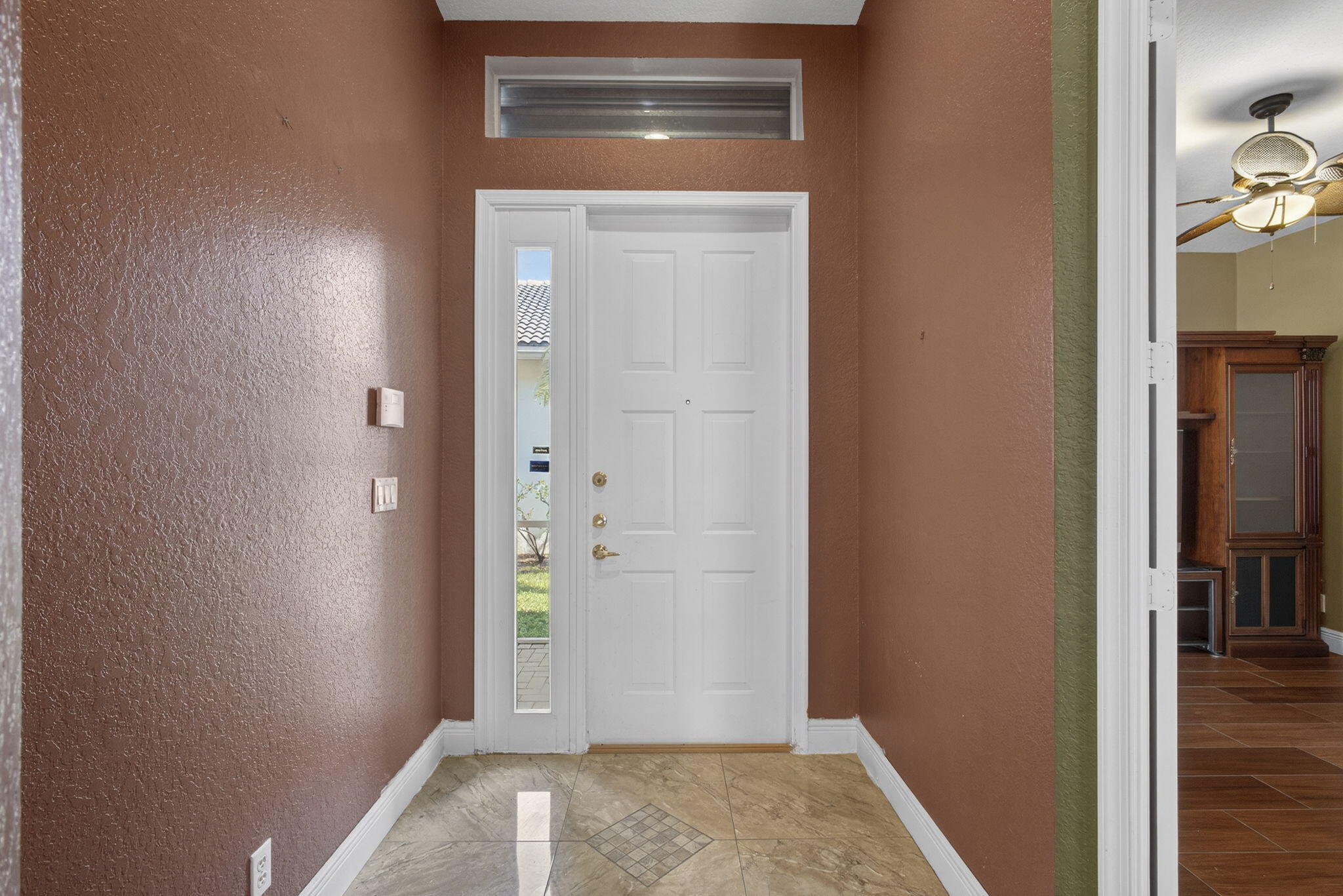 BAYWINDS/PELICAN - Residential