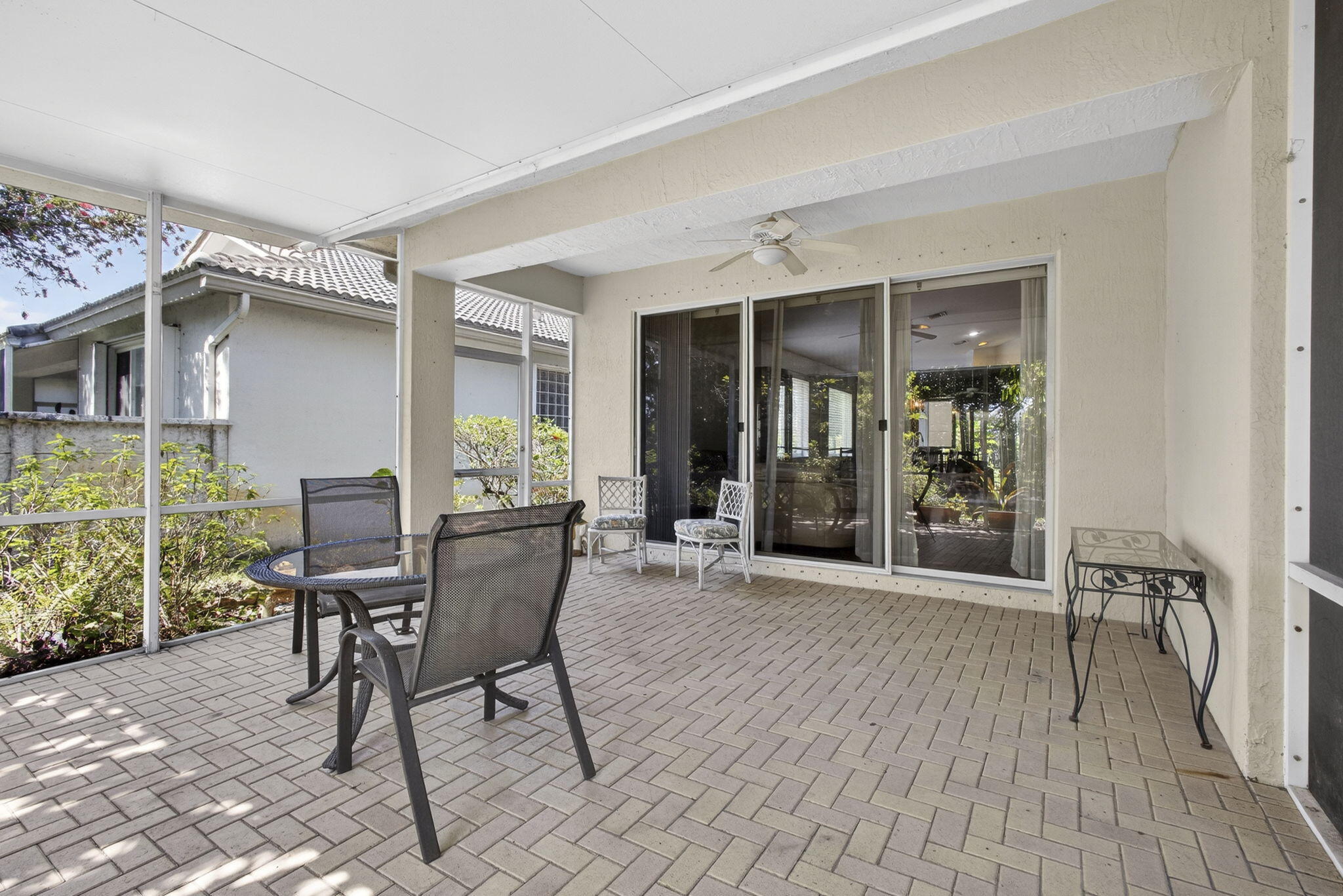 BAYWINDS/PELICAN - Residential