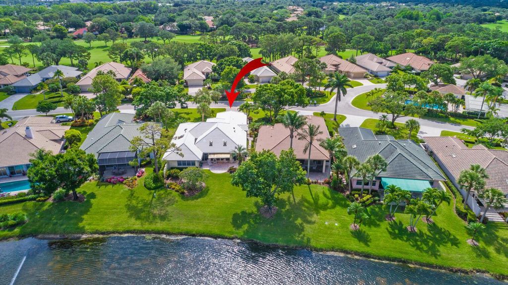 Photo of 3510 SE Cambridge Drive, Stuart, FL 34997 (MLS # R11080210)