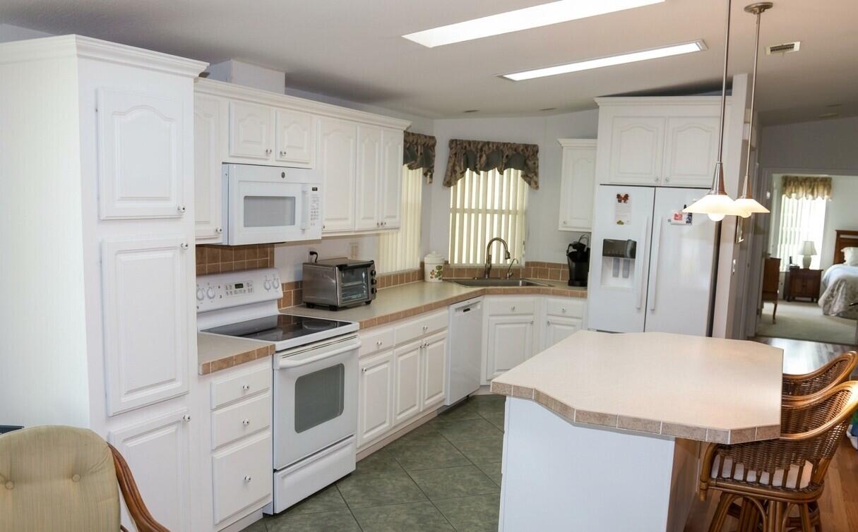 EAGLE'S RETREAT AT SAVANNA CLUB PHASE 2 - Residential