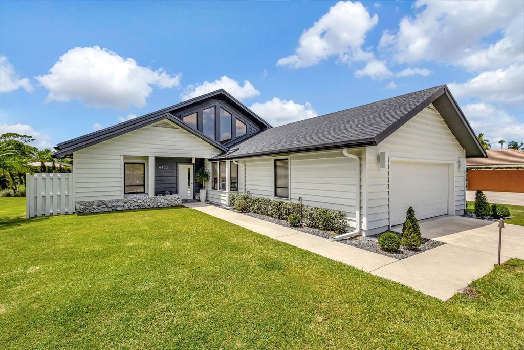 Photo of 6463 Brandon Street, West Palm Beach, FL 33418 (MLS # F10435304)