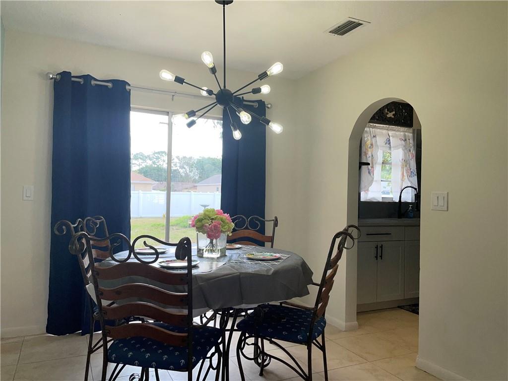 PORT ST LUCIE SECTION 24 - Residential