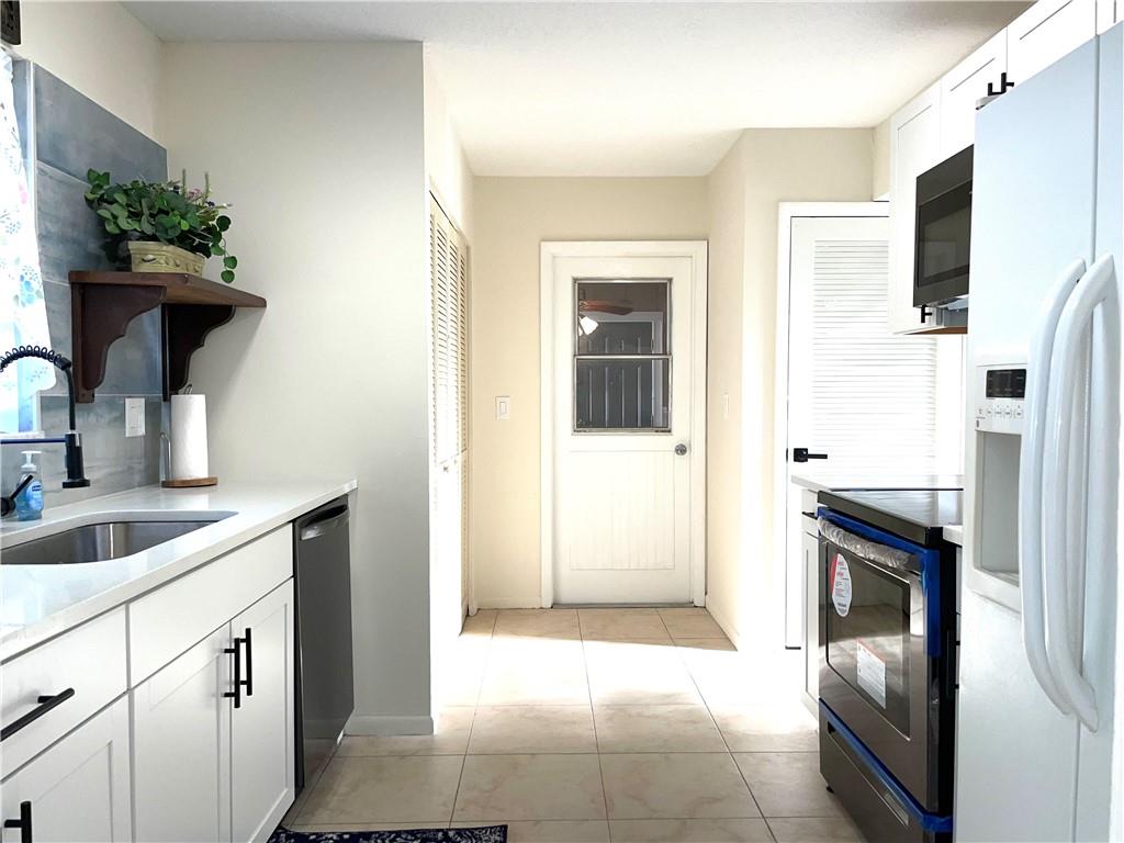PORT ST LUCIE SECTION 24 - Residential