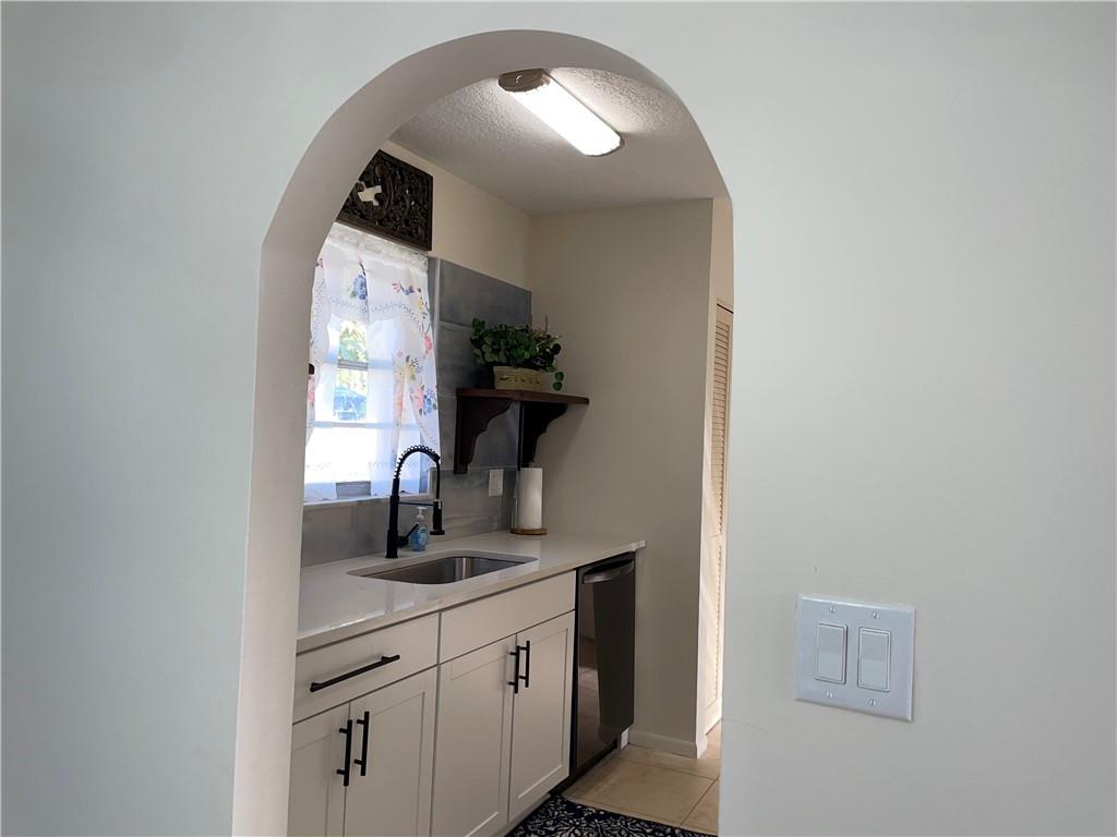 PORT ST LUCIE SECTION 24 - Residential