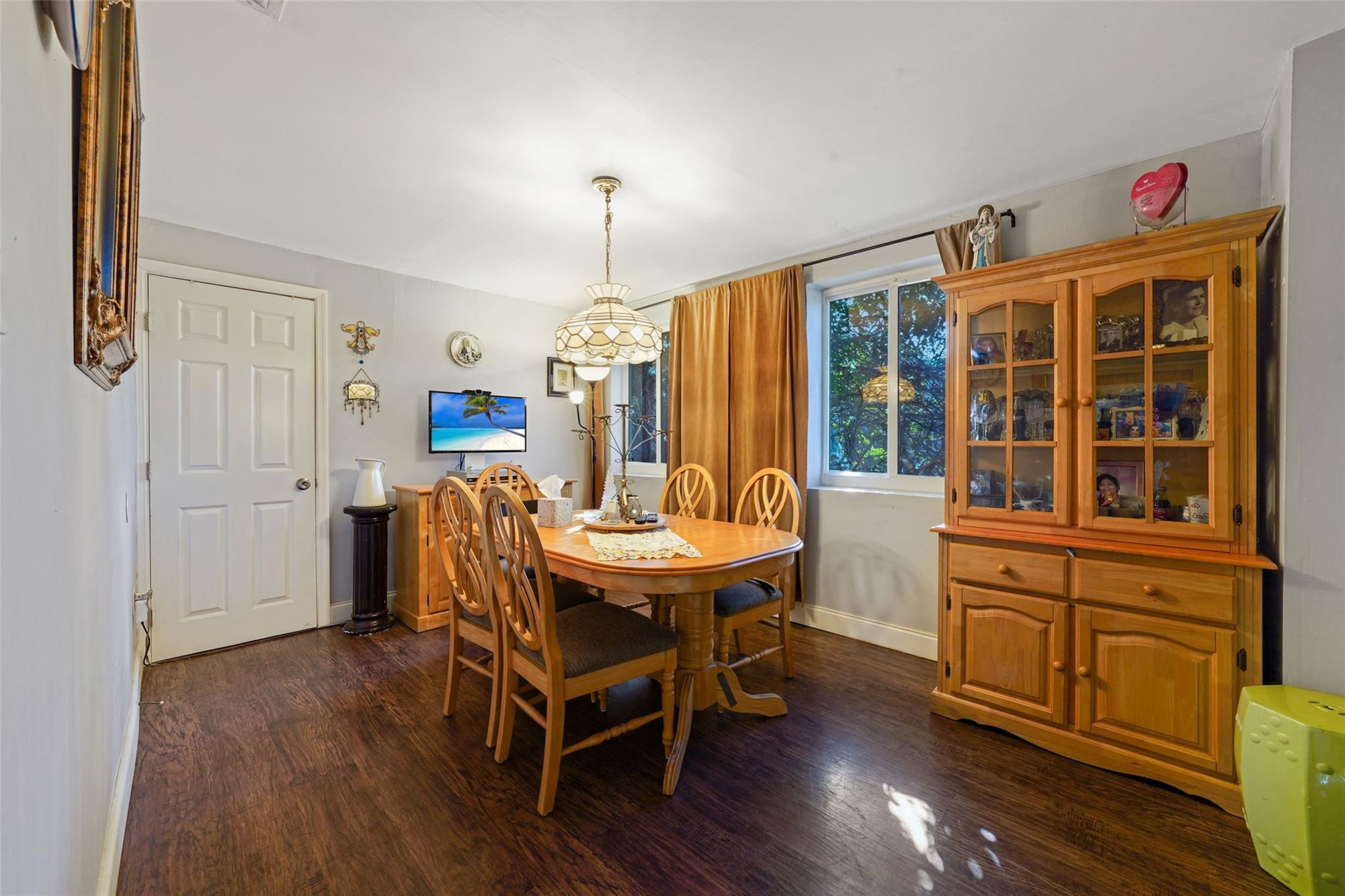 Sunnyside Estates 19-35 B - Residential