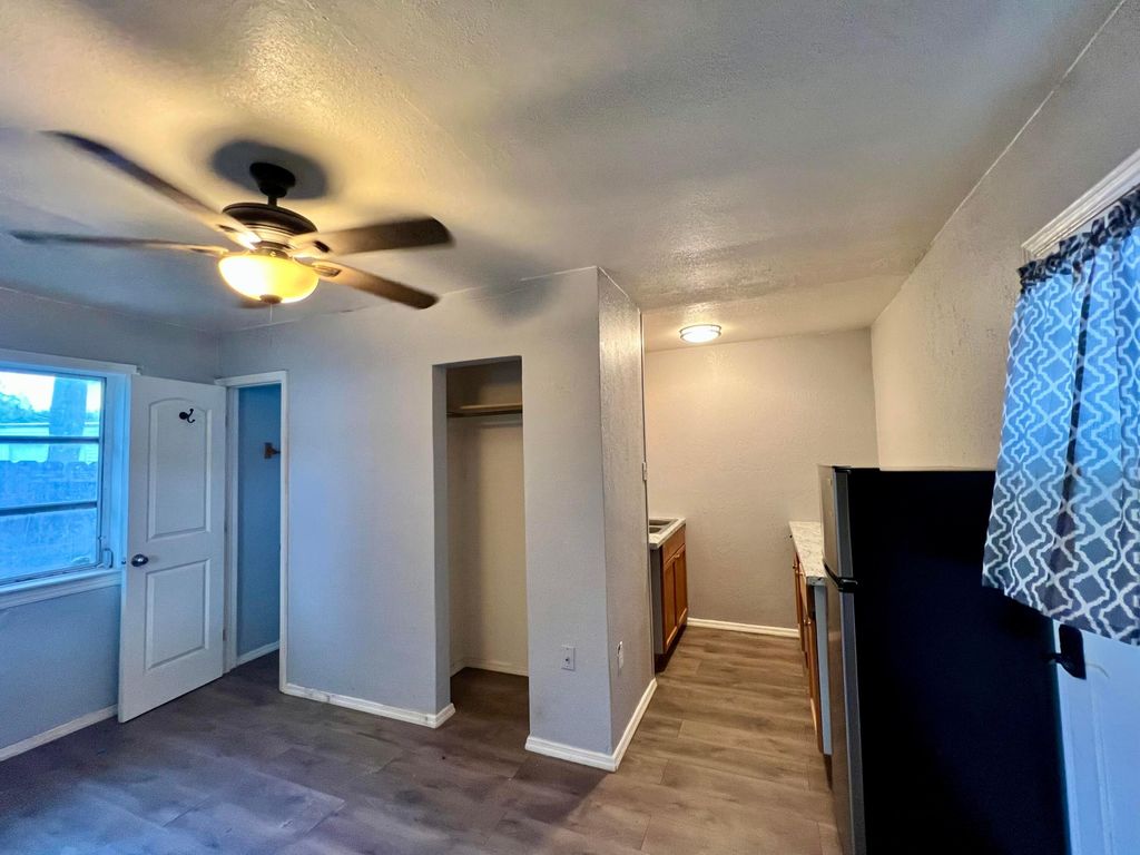 Photo of 3261 S Us Highway 1 #1, Fort Pierce, FL 34982 (MLS # R11166921)