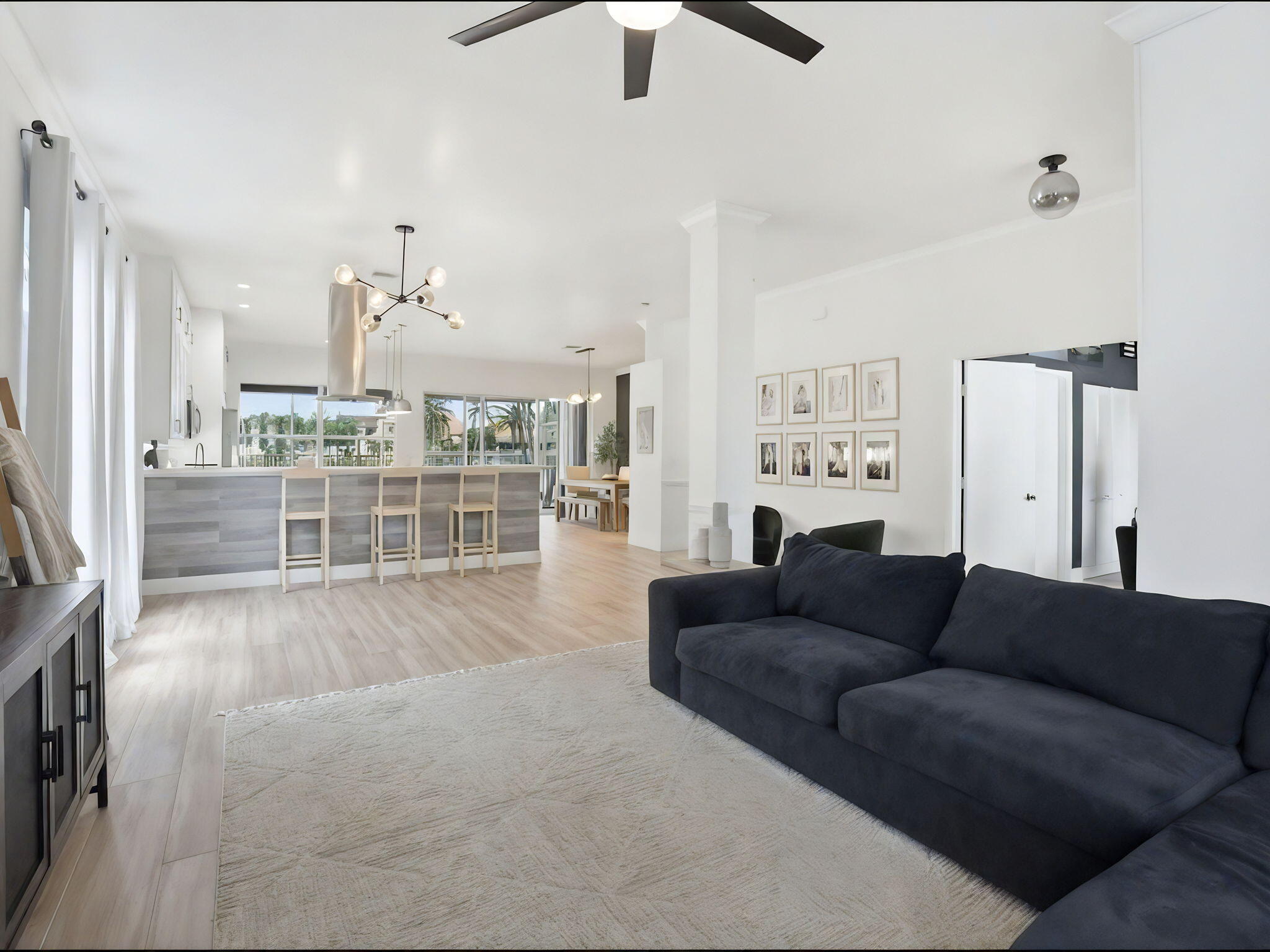 LAKE CHARLESTON - Residential