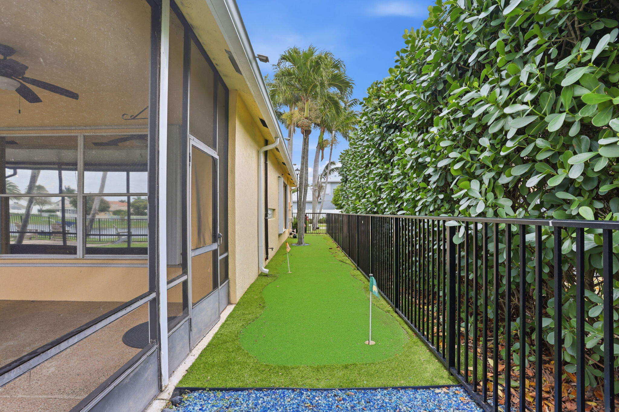 LAKE CHARLESTON - Residential