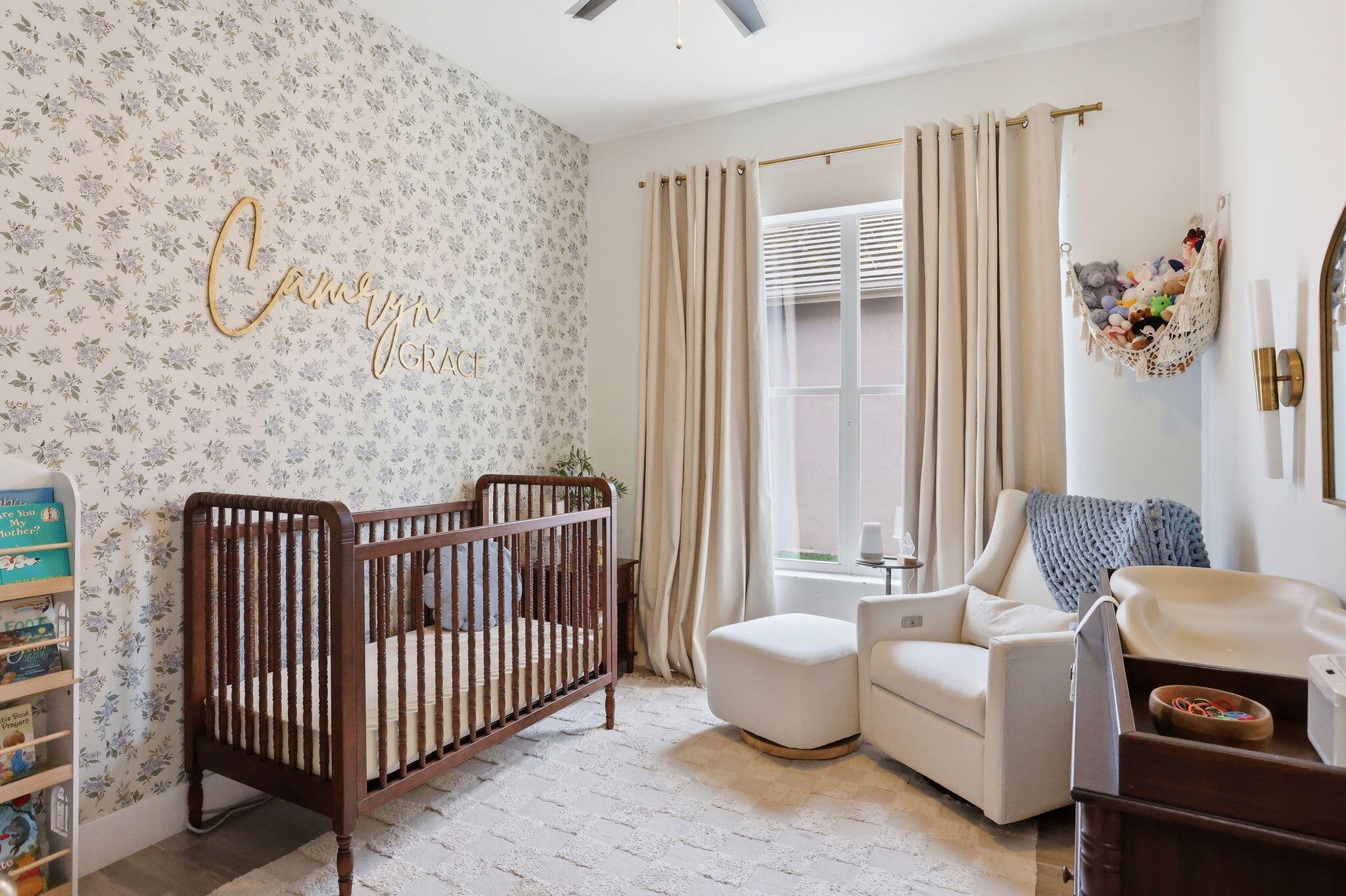 LAKE CHARLESTON - Residential