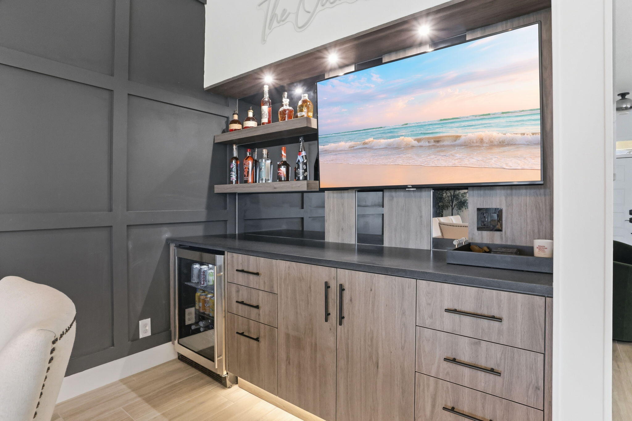 LAKE CHARLESTON - Residential