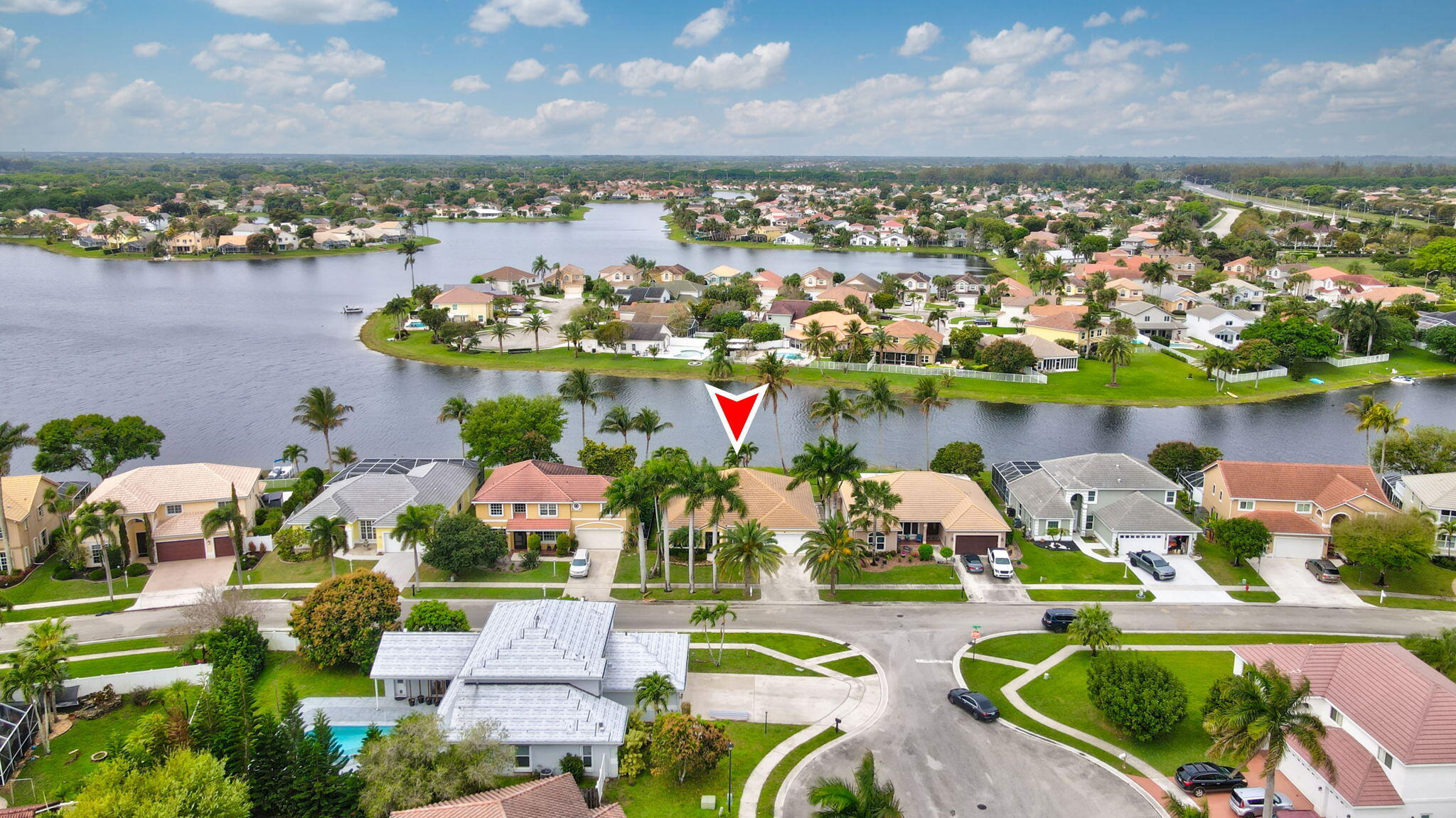 LAKE CHARLESTON - Residential