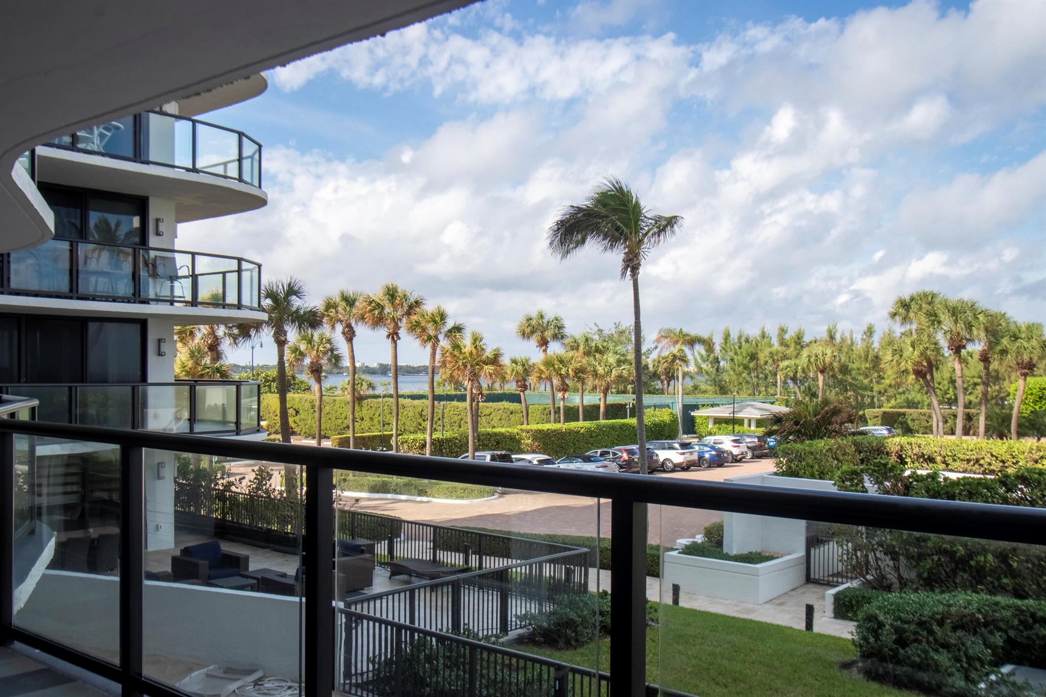 HALCYON OF PALM BEACH - Residential