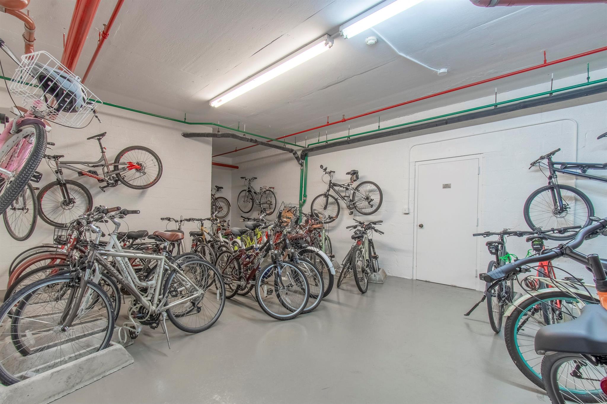 HALCYON OF PALM BEACH - Residential