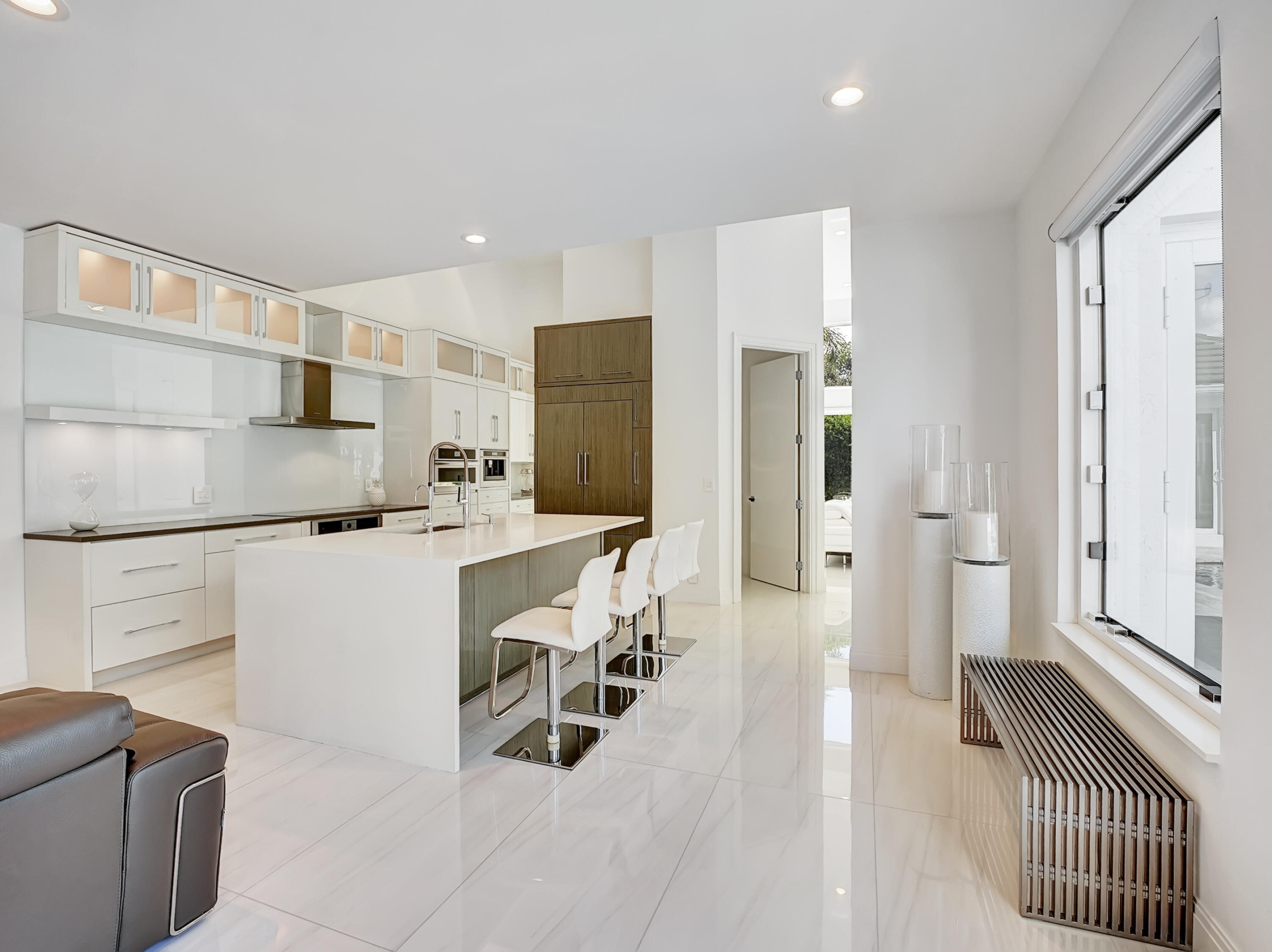 REGENTS SQUARE OF WOODFIE - Residential