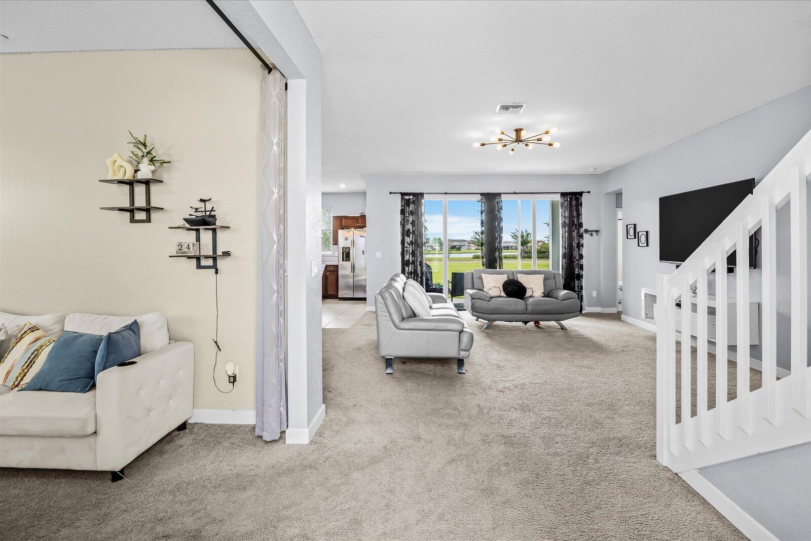 7432 NW GREENSPRING Street - Photo 4
