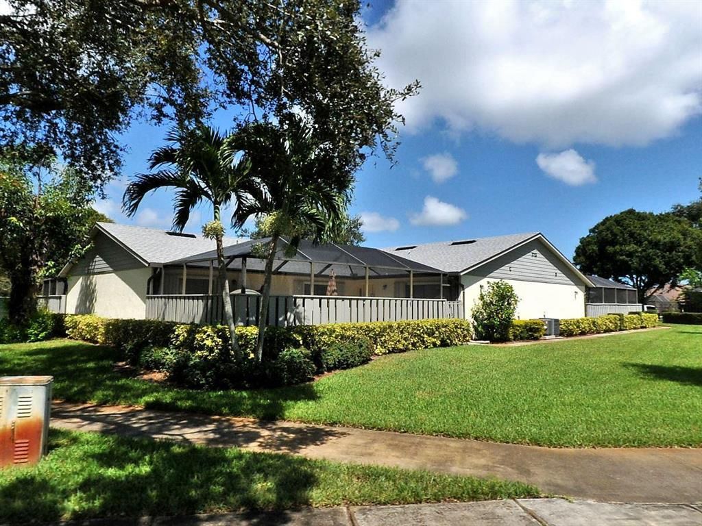 Photo of 1713 Mariners Cove #B, Fort Pierce, FL 34950 (MLS # R10719120)