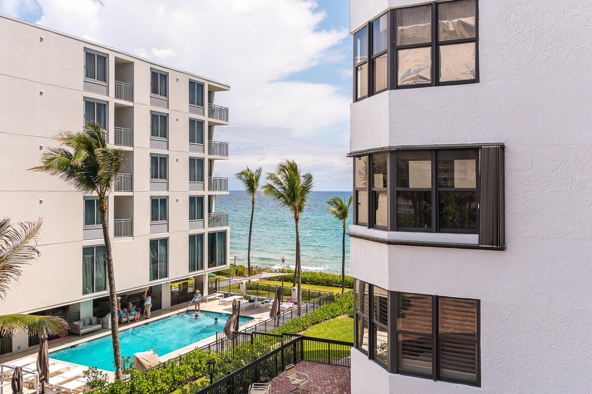 HILLSBORO OCEAN CLUB COND - Residential