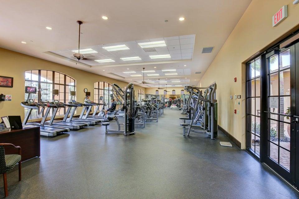 JUPITER COUNTRY CLUB - Residential