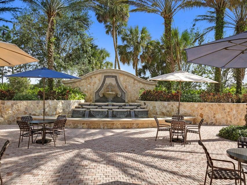 JUPITER COUNTRY CLUB - Residential