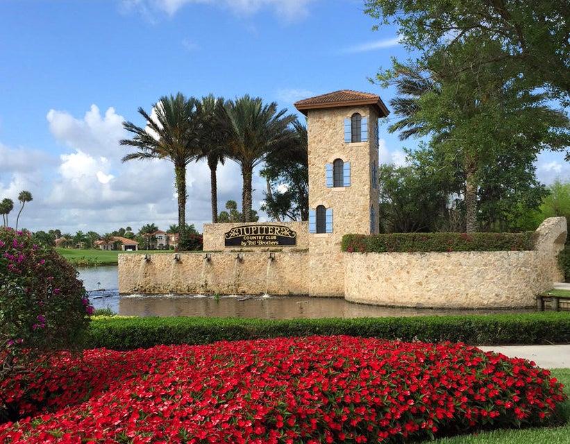 JUPITER COUNTRY CLUB - Residential