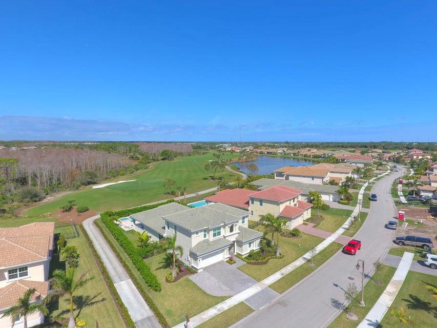 JUPITER COUNTRY CLUB - Residential