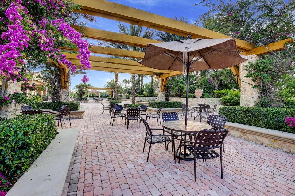 JUPITER COUNTRY CLUB - Residential