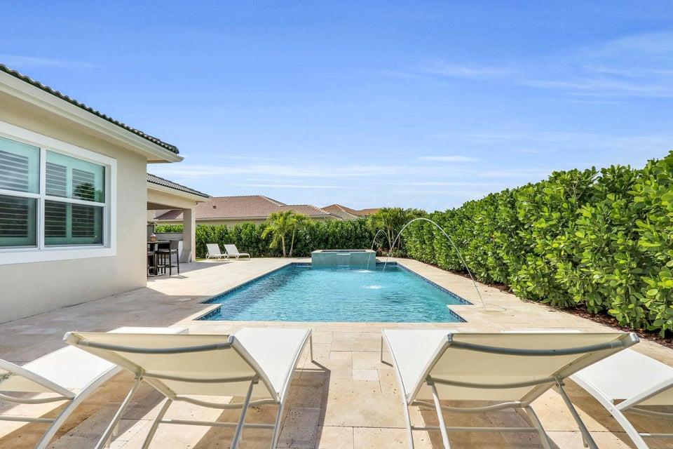 JUPITER COUNTRY CLUB - Residential