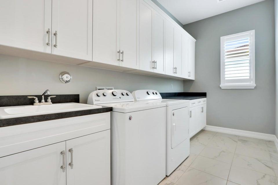 JUPITER COUNTRY CLUB - Residential