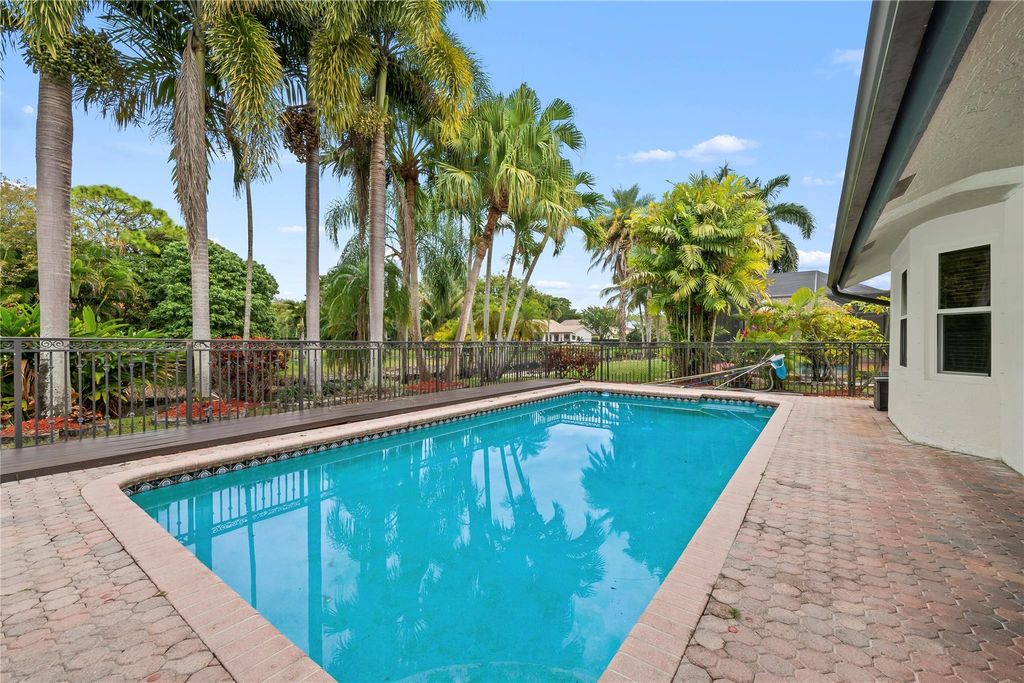 Photo of 5321 NW 89th Drive, Coral Springs, FL 33067 (MLS # F10549621)