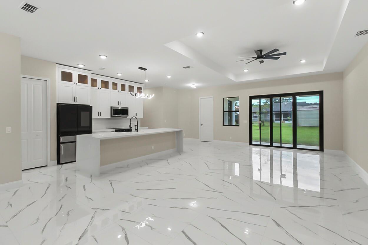 PORT ST LUCIE SECTION 23 - Residential