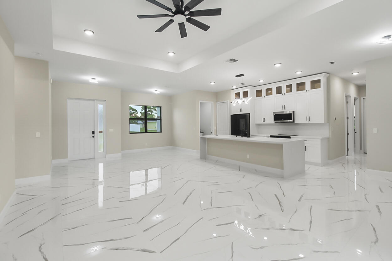 PORT ST LUCIE SECTION 23 - Residential