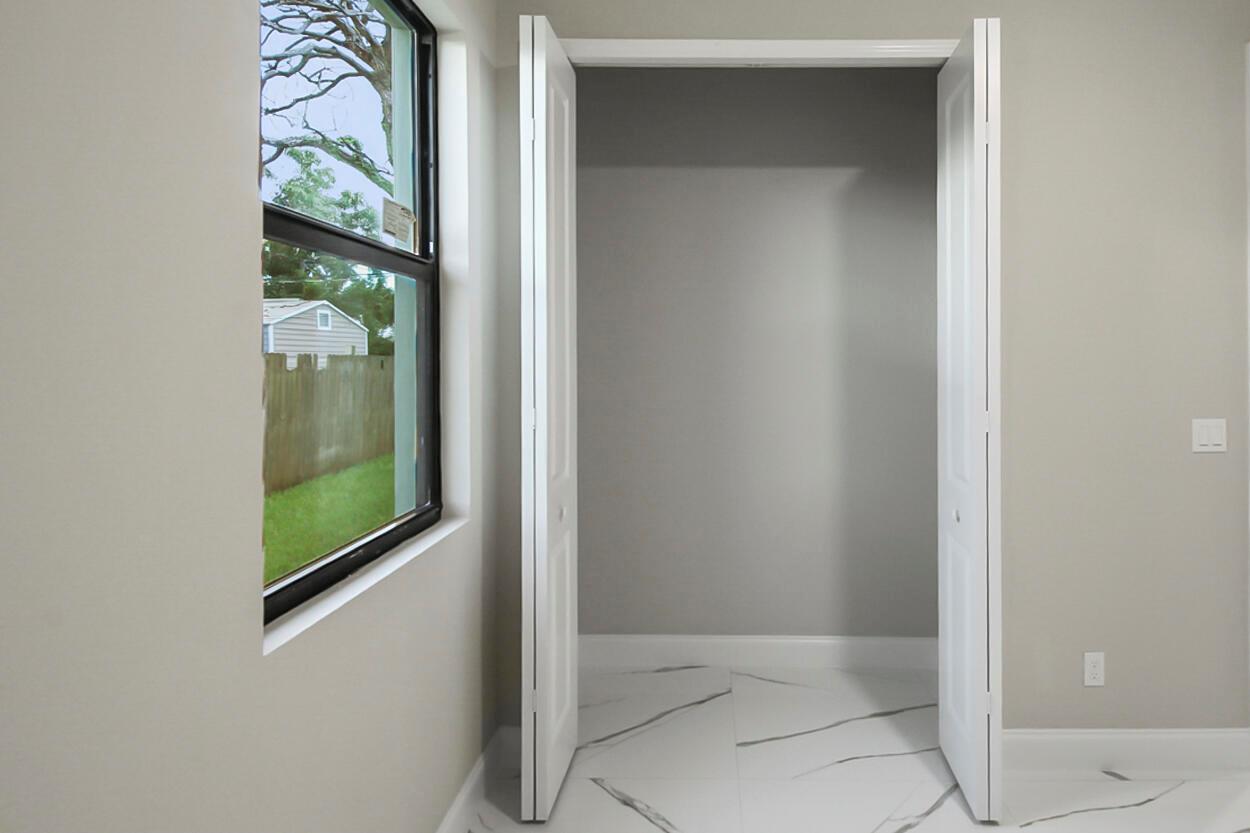 PORT ST LUCIE SECTION 23 - Residential