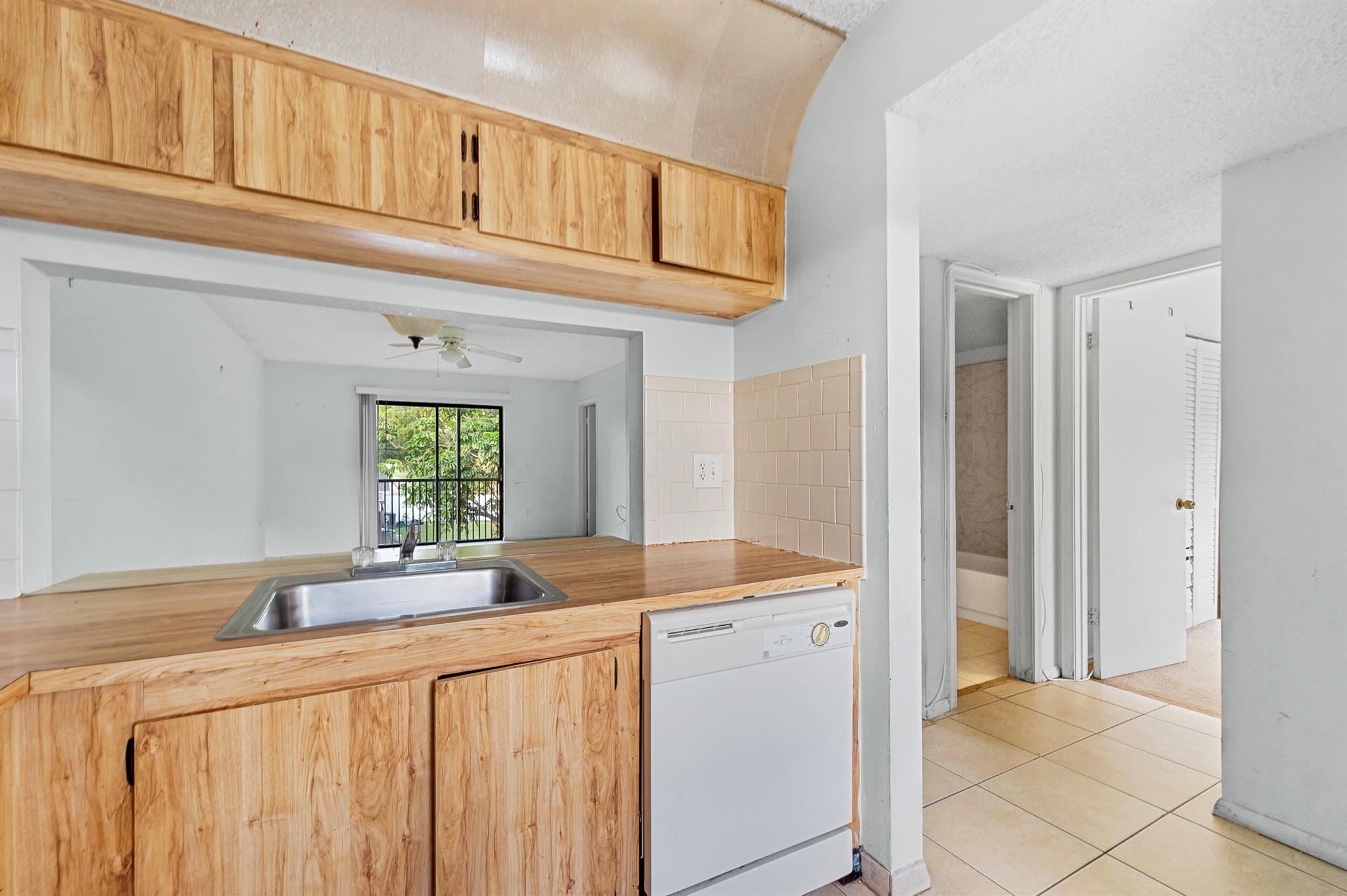 PINE LAKE SEVEN CONDO - Residential