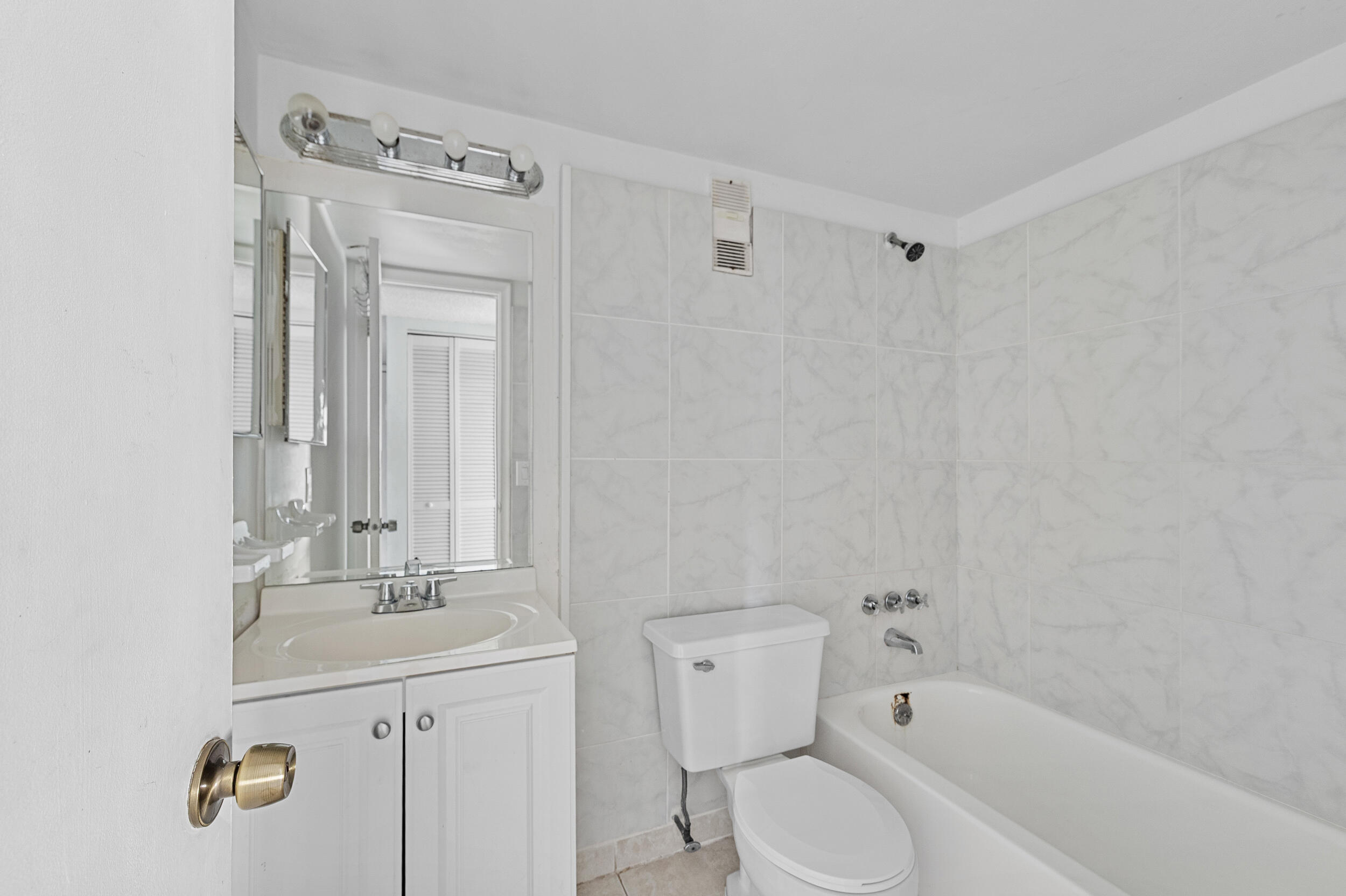 PINE LAKE SEVEN CONDO - Residential