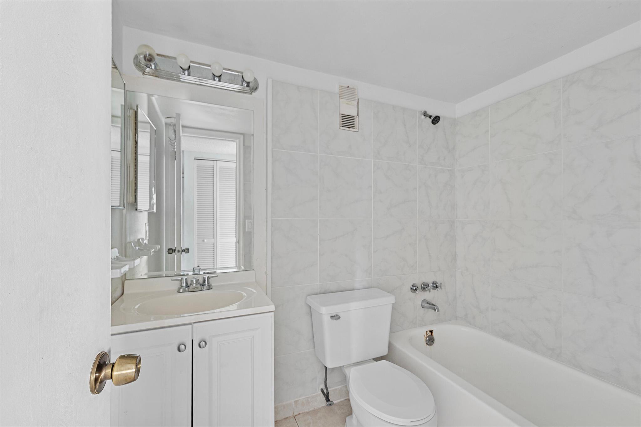 PINE LAKE SEVEN CONDO - Residential