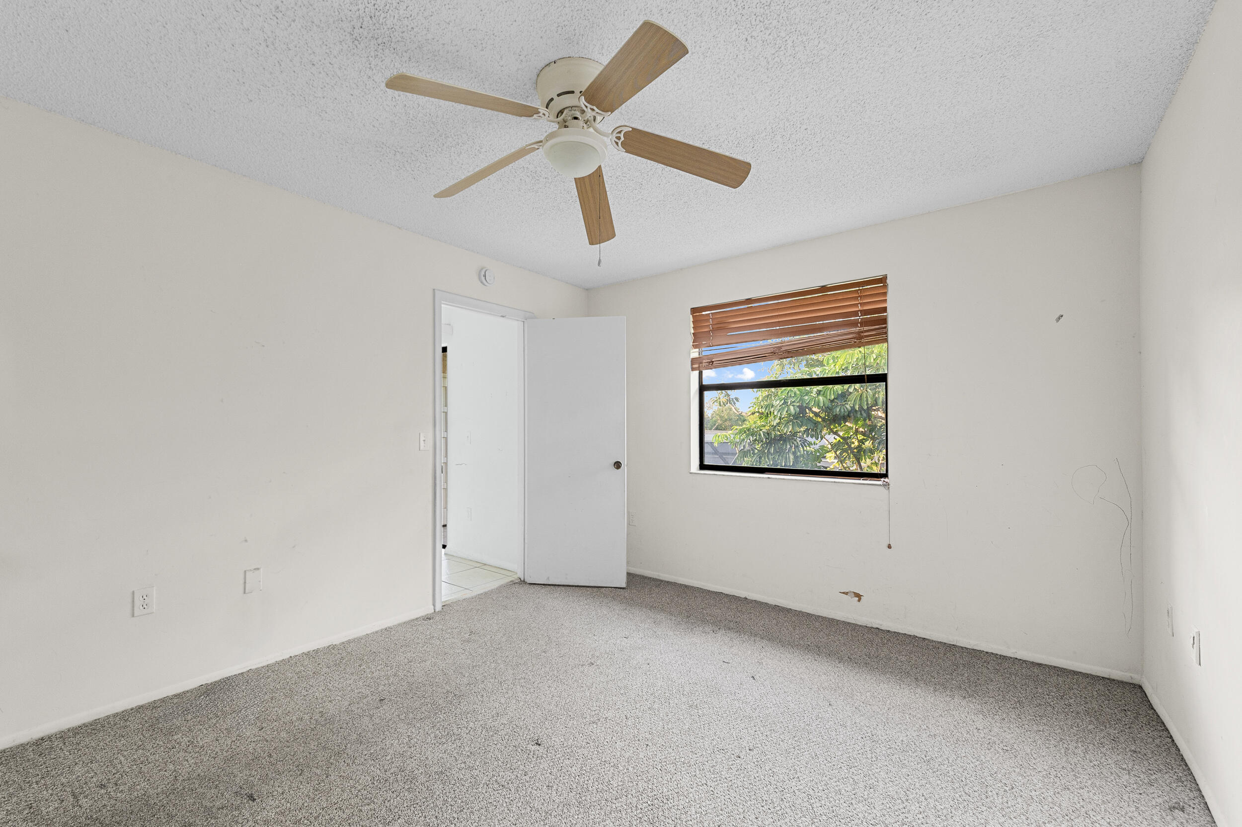 PINE LAKE SEVEN CONDO - Residential