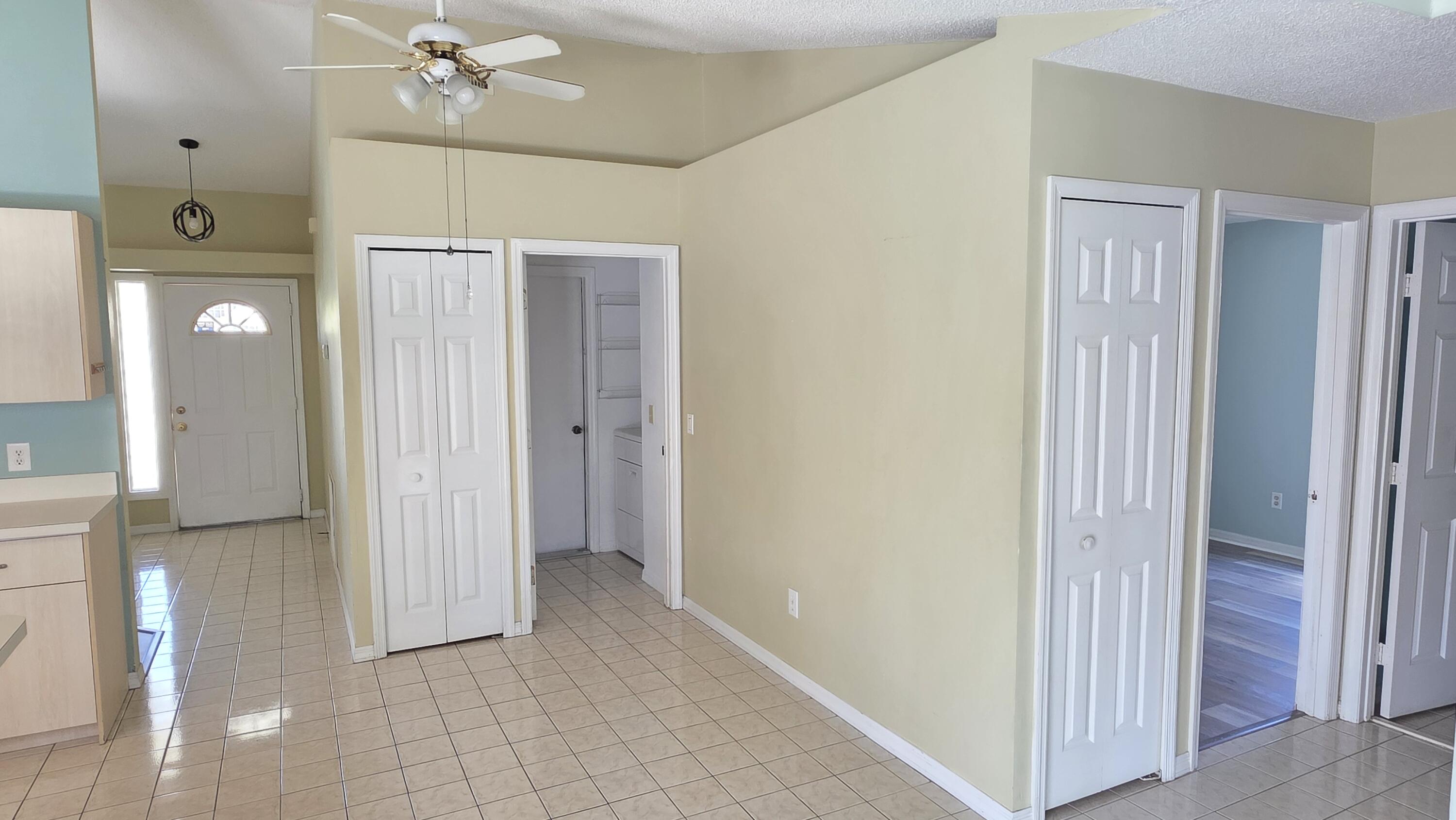 PORT ST LUCIE SECTION 39 - Residential Lease