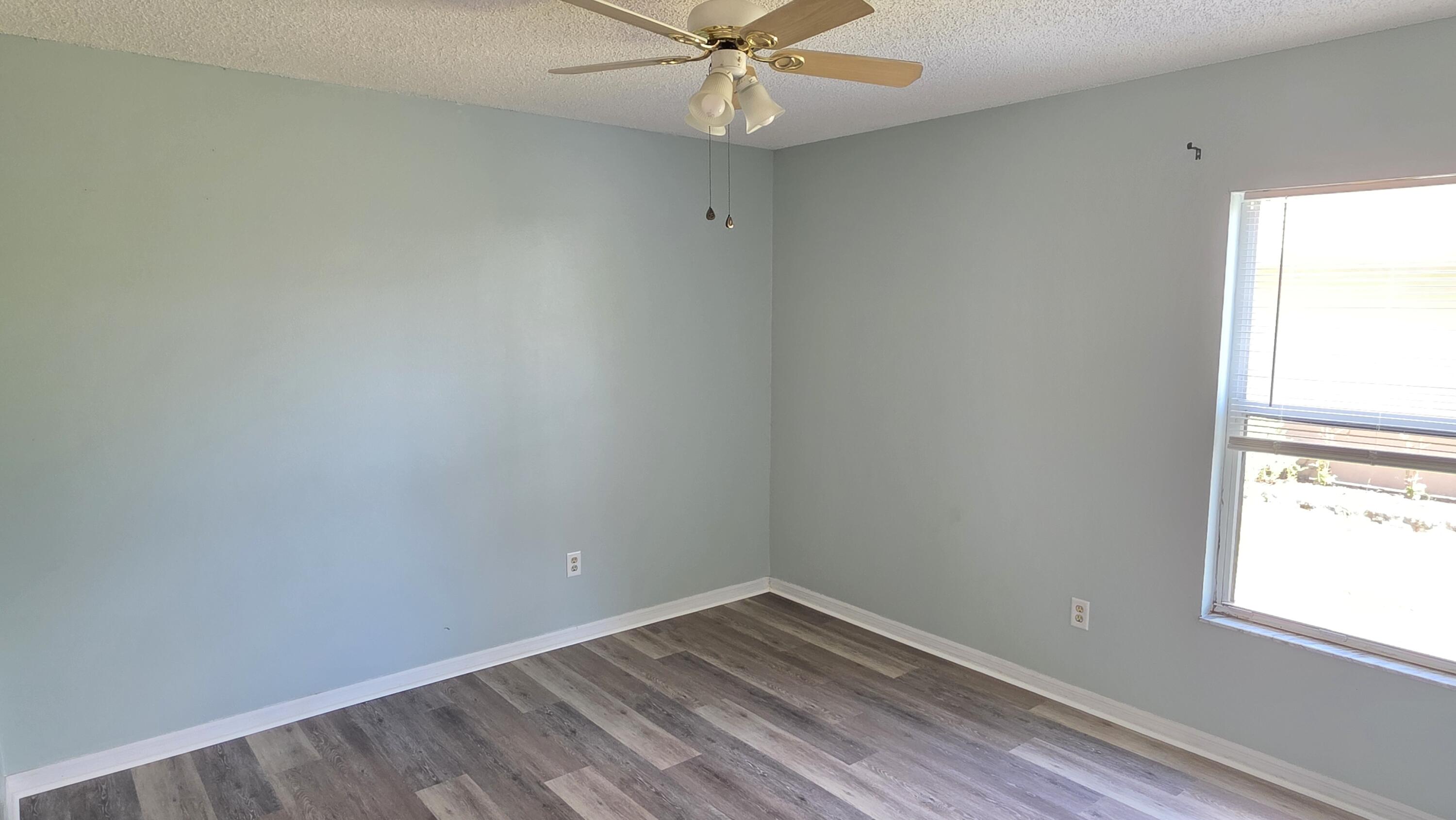 PORT ST LUCIE SECTION 39 - Residential Lease