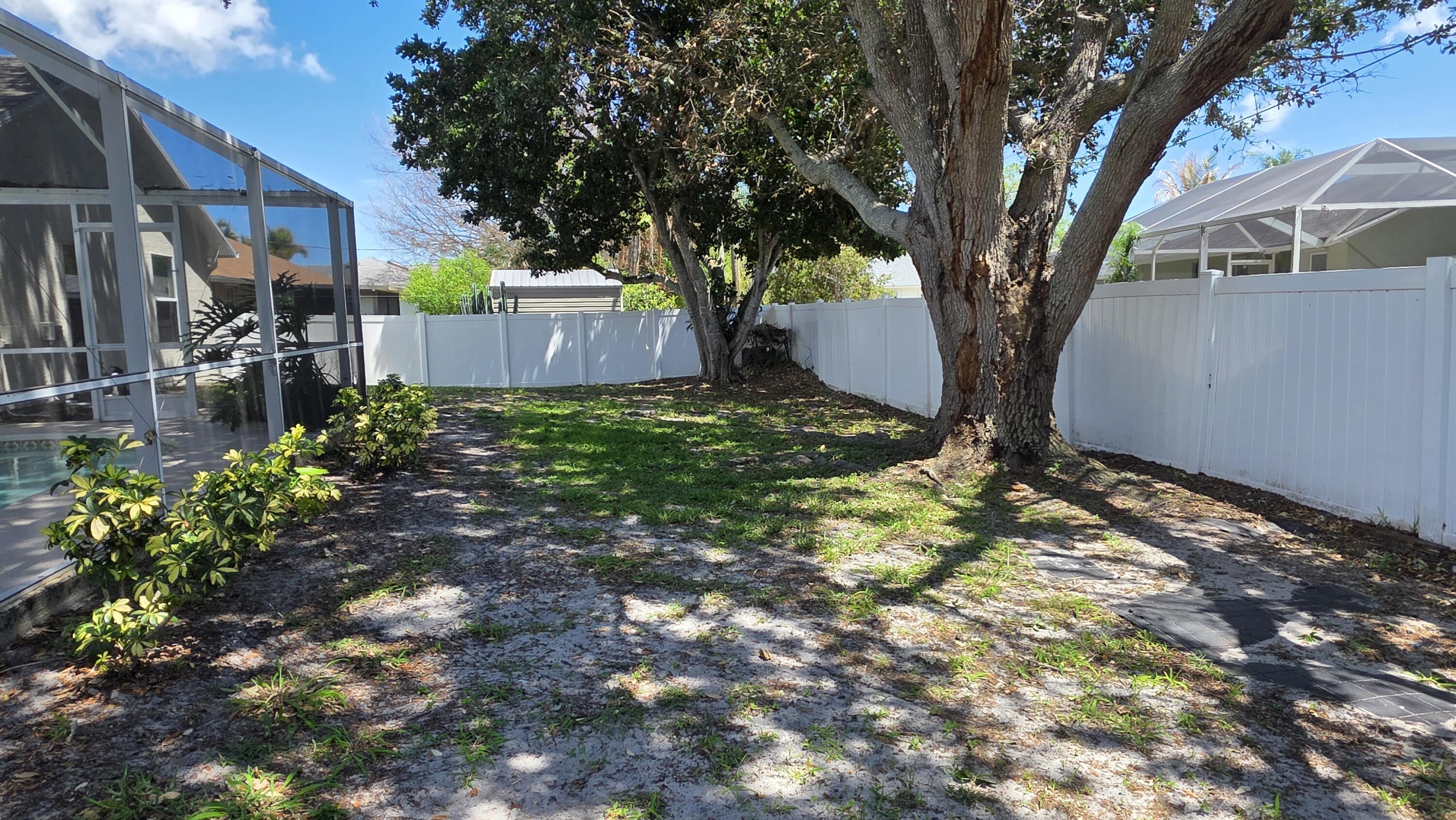 PORT ST LUCIE SECTION 39 - Residential Lease