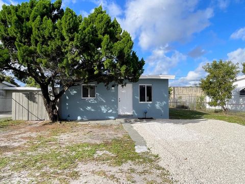 Broward County 55+ 79 1774 Lauderdale Manor Dr Fort Lauderdale FL 33311