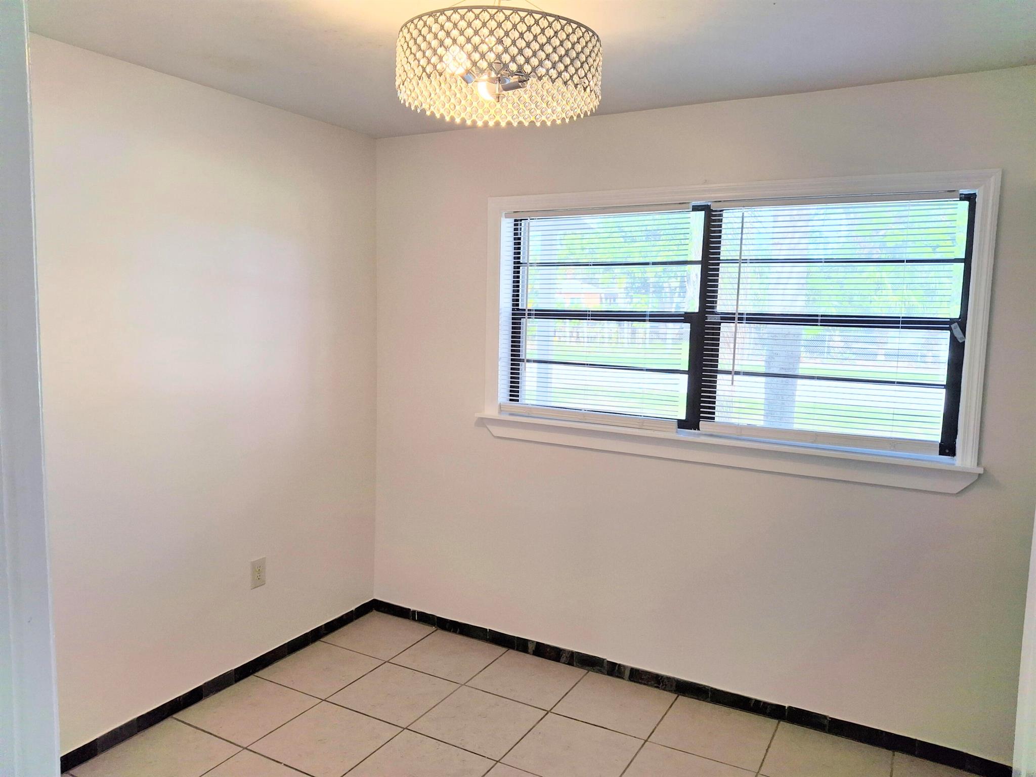 PALM BEACH SQUARE UNIT 1 - Residential