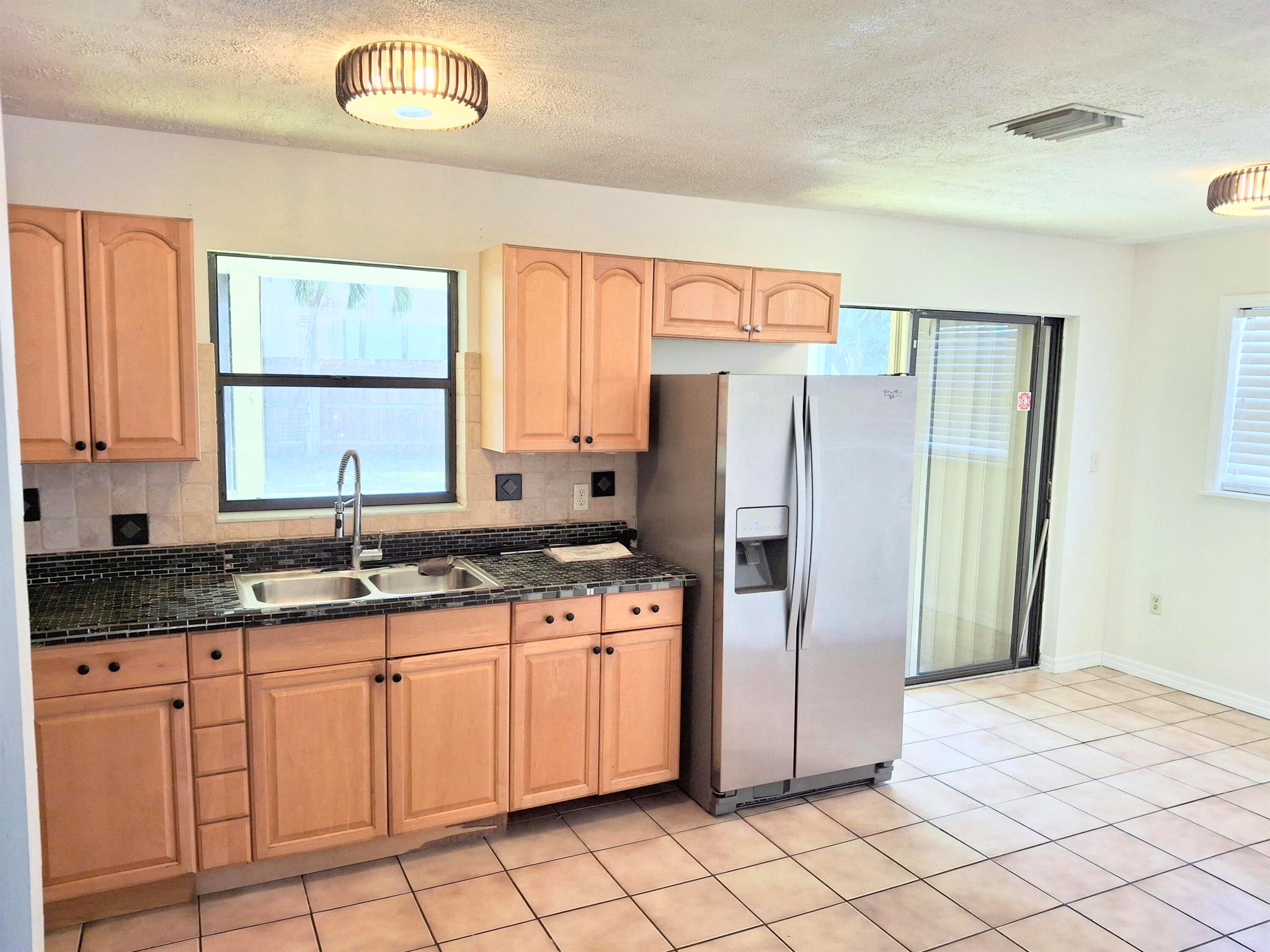 PALM BEACH SQUARE UNIT 1 - Residential