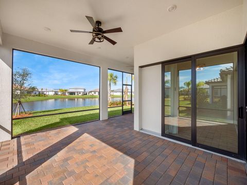 A home in Port St Lucie